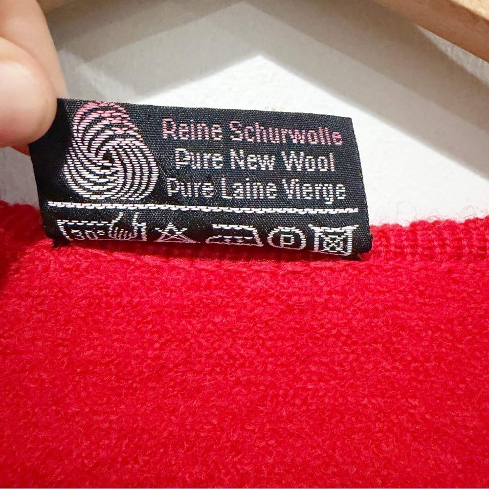 Vintage Sigi Scheiber Red Boiled Wool Cardigan Floral Embroidery Austria Size 12 - Picture 7 of 8